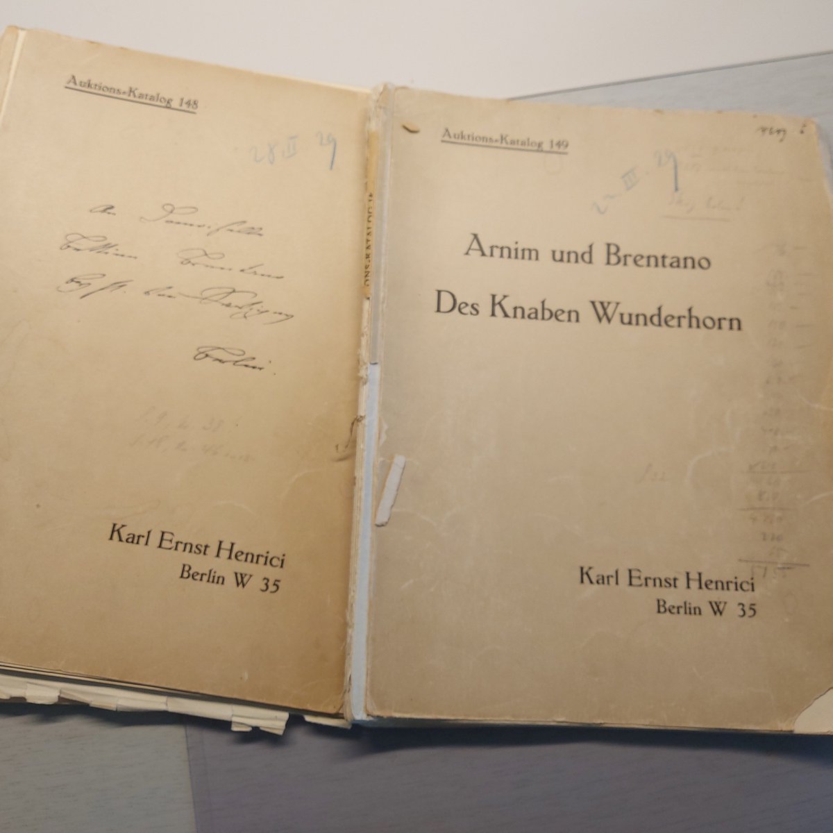 Goethe und Schiller Archiv (@weimar_gsa) on Twitter photo Sie wollten schon immer wissen, wie der Arnim'sche Dichternachlass ins #GSAWeimar kam? In unserer Sonderführung zum Internationalen #TagderProvenienzforschung am 12.4.23 um 16 Uhr wird es u.a. um diese beiden legendären Auktionen bei Henrici im Jahr 1929 gehen. <a href="/KlassikStiftung/">Klassik Stiftung</a> Sie wollten schon immer wissen, wie der Arnim'sche Dichternachlass ins #GSAWeimar kam? In unserer Sonderführung zum Internationalen #TagderProvenienzforschung am 12.4.23 um 16 Uhr wird es u.a. um diese beiden legendären Auktionen bei Henrici im Jahr 1929 gehen. <a href="/KlassikStiftung/">Klassik Stiftung</a>