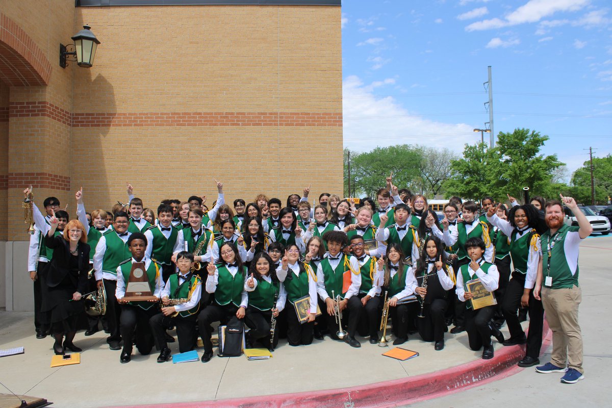 aae_band's tweet photo. Austin Academy Honors Band earns SWEEPSTAKES trophy with ones from all six judges!  So proud!  #@aae_band #@AA_Eagles #theGISDeffect https://t.co/e0QpNvwXGI