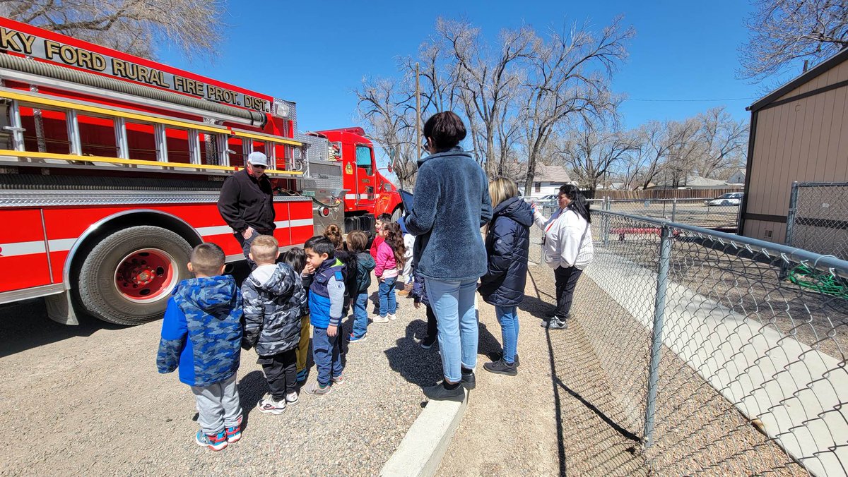 RockyFordFD's tweet photo. We had a great time sharing career day with the CDS kiddos!!  Thank you for having us!! https://t.co/R6Nmud1o58