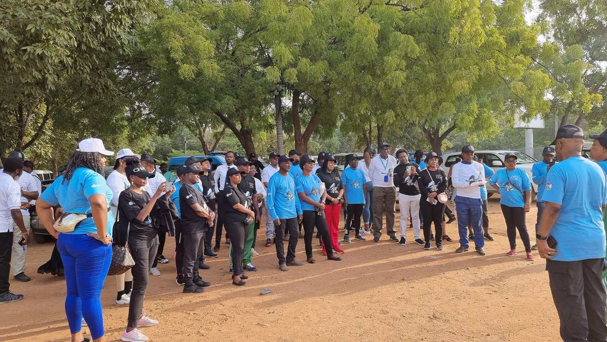 WHONigeria's tweet photo. #HappeningNow: The @Fmohnigeria and @WHONigeria begin the trail of events to commemorate the #WorldHealthDay23, #WorldHealthWorkerWeek and @WHO'S 75th Anniversary of improving public health with #WalktheTalk #HealthForAll challenge in Abuja. https://t.co/xIBNkh39LQ