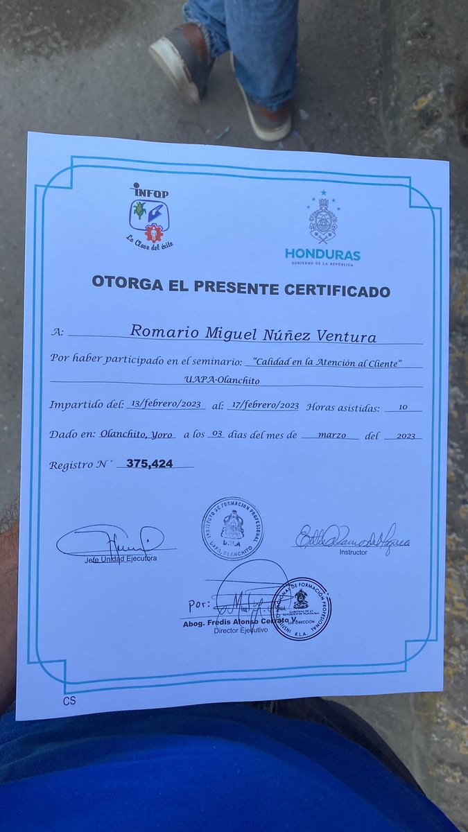 Romari077's tweet photo. Nuestros personal está CALIFICADO y CERTIFICADO por INFOP en “Calidad en la atención al cliente” &amp; “Técnicas en venta” 📚📄  MULTISERVICIOS NÚÑEZ #VamosPorMas https://t.co/ZfRdovQ81y