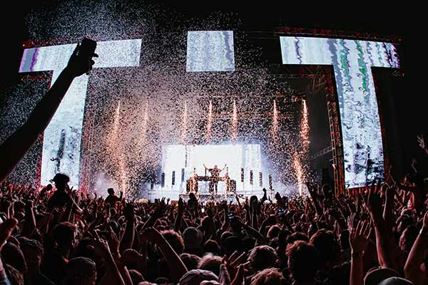 Save the date: <a href="/THISxxTHAT/">THIS THAT</a> returns to Brisbane and Newcastle this year - scenestr.com.au/music/save-the…