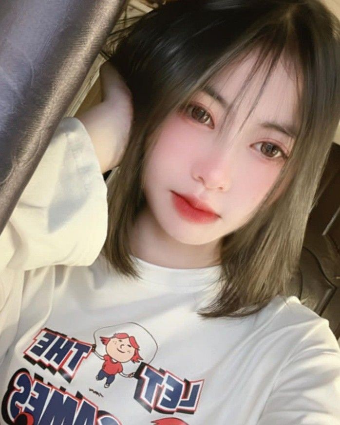 kif2001's tweet photo. ไปกอดคนอื่นเถอะ กอดเราจะโดนเยด🤭#ศรีสะเกษนัดเย็ด https://t.co/Bh7FDnzOYx