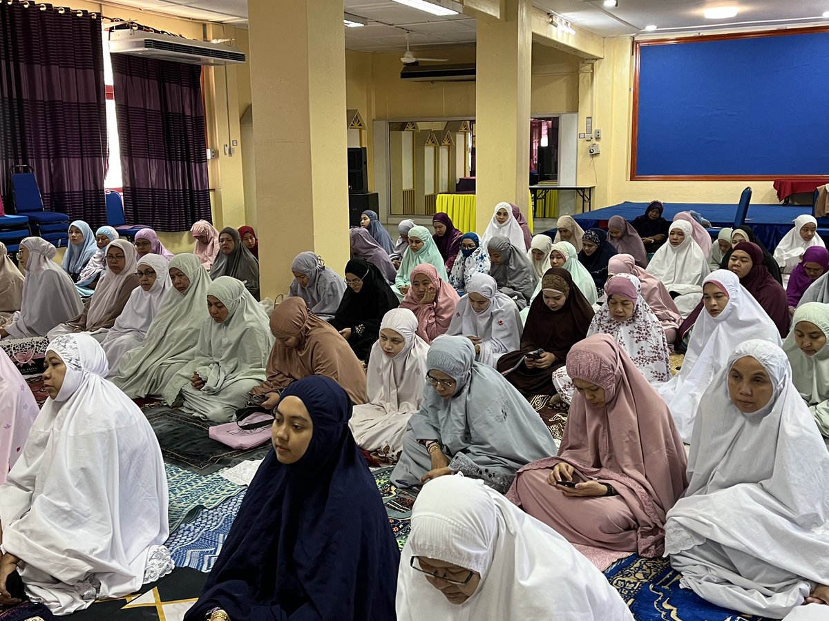 06.03.2023 (Khamis)

Program Solat Sunat Tasbih dan Tazkirah Ramadan 1444H/2023M telah diadakan oleh Puspanita JKR Kelantan bertempat di Rumah Puspanita, JKR Kelantan pagi tadi. Tazkirah ringkas program ini disampaikan oleh Ustazah Wan Norazam bt Wan Abdul Aziz.