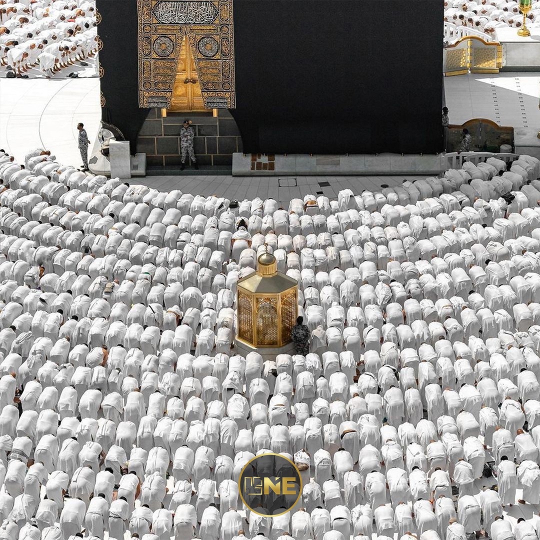 RealityOne_'s tweet photo. No person has any superiority over another except Taqwa!
[Extract from Khuṭbatu l-Widāʿ (The Final Sermon of the Prophet ﷺ)]

#ramdanvibes🌙 #muslimummah❤️ #muslimslifenet #endracismnow #makkah_live #realityonegroup #blessedmonthoframadan https://t.co/WB53cCPzRX