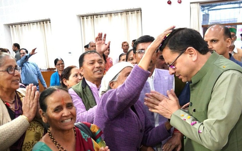 samvaad365's tweet image. बडी संख्या में आए उत्तराखण्ड़ राज्य निर्माण चिन्हित आन्दोलनकारी मंच के सदस्यों ने मुख्यमंत्री का आभार व्यक्त किया
samvaad365.com/others/uttarak…
#Uttarakhand #StateConstruction #AndolankariManch #News #NewsUpdates #samvaad #samvaad365 #samvaad365newsportal @PTI_News @BJP4India