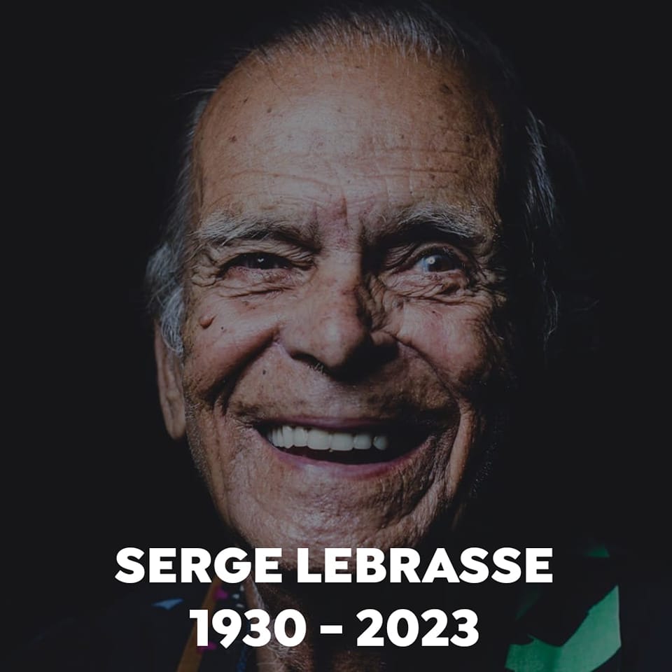 AhneeMarek's tweet photo. "Mo ti kwar lamour pa mor. Sa pa vre. 
Pa bizen zetwal: dir zot nou andey..."

Pa bizin fer sa Monsieur Serge. Swing low sweet, gorgeous Prince of Creole hearts. Salam. 💚 https://t.co/ffNJRBJSHe
