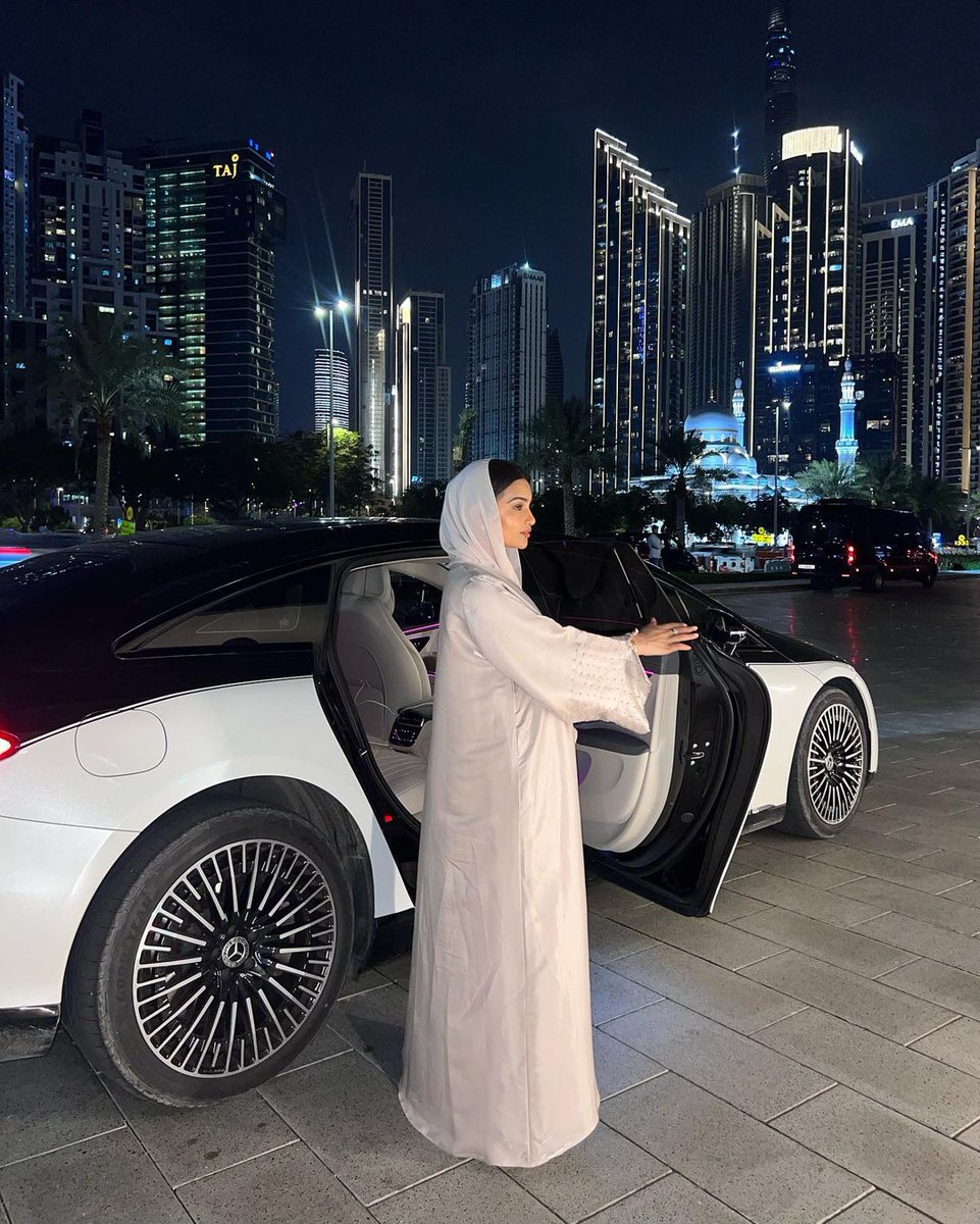 Blacklane Middle East tweet media