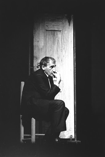 Agniesz61796740's tweet image. 6.04.1915 ur. się Tadeusz Kantor, malarz, reżyser, scenograf, grafik i teoretyk sztuki, współtwórca awangardowego teatru Cricot 2: Wielopole, Wielopole, Umarła klasa, Niech sczezną artyści, Dziś są moje urodziny. 
#BornOnThisDay #TadeuszKantor