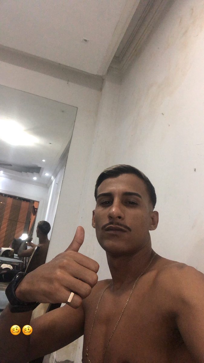 Que papai do céu me abençoe hoje e sempre, gratidão por mais um ano de vida  🙌🏾🥳