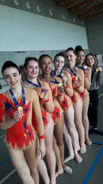 Lycee_Poincare's tweet photo. Les filles de l'équipe de gymnastique rythmique du lycée sont championnes départementales. En route vers le 3 mai lors des championnats  d’académie qui se dérouleront au @Lycee_Poincare . https://t.co/cGSpnMPUjT