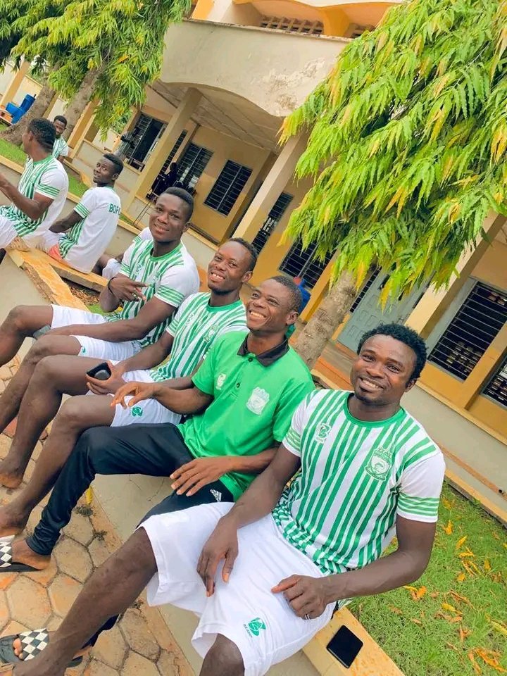 debibiunitedfc's tweet photo. 🄽🄴🅇🅃 🄶🄰🄼🄴
CLUB FRIENDLY
🆚 || Bofoakwa Tano
🏆 || Club friendly
🏟 || Debibi Presby Park
📍 || #Debibi
⏰ || 3PM
🗓️ || Sunday 09 - 04 - 2023
#️⃣ || #DebibiunitedBofoakwaTano
@bofoakwatano
@EffahOwusuJose1
@akomeahmessiah
@ChampionNani_ https://t.co/CXdldLoLH2
