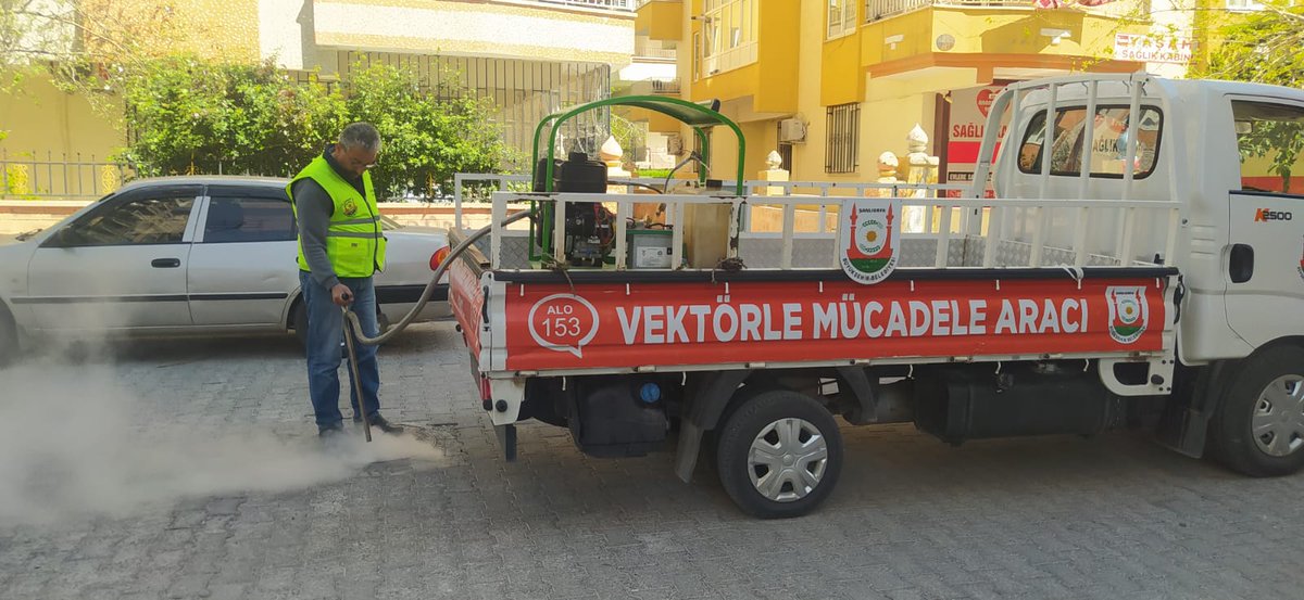 sanliurfabld's tweet photo. Park, bahçe, dere ve sokaklarda vektörle mücadele çalışmalarımız devam ediyor.

Tüm yıl boyunca görevimizin başındayız💦 https://t.co/NObhXvbNBS