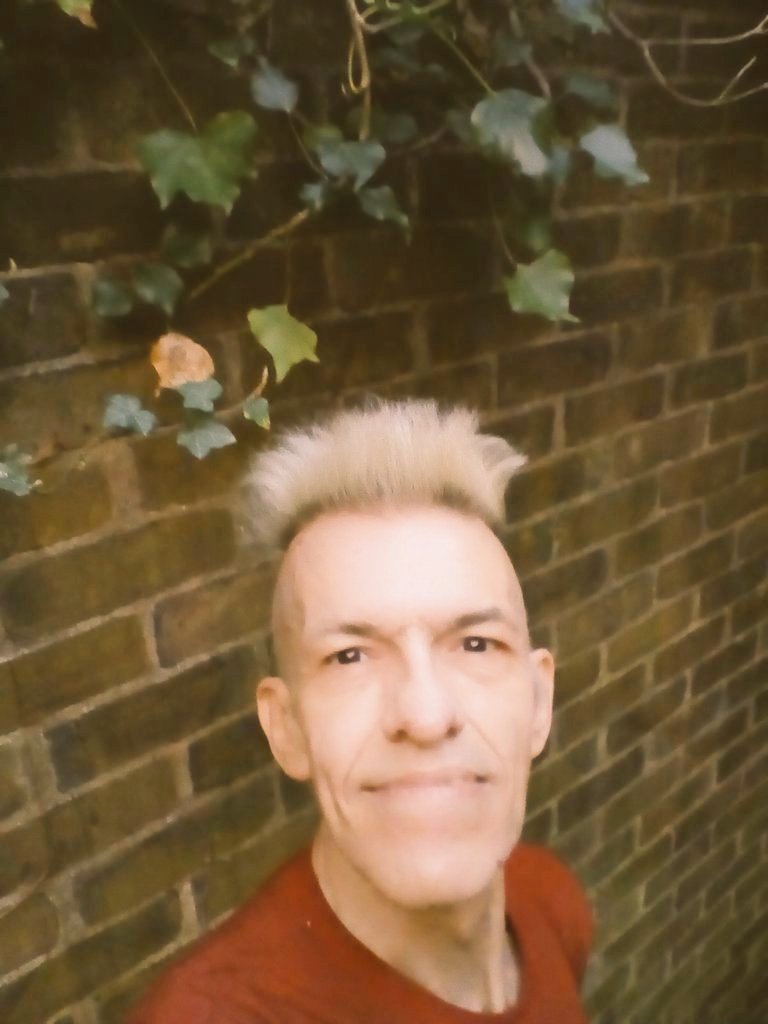 adiskype's tweet photo. @luxmy_g @BBCNews !It's a date!♥️😄
#ThereOrSquare https://t.co/ailDmuWcwH
