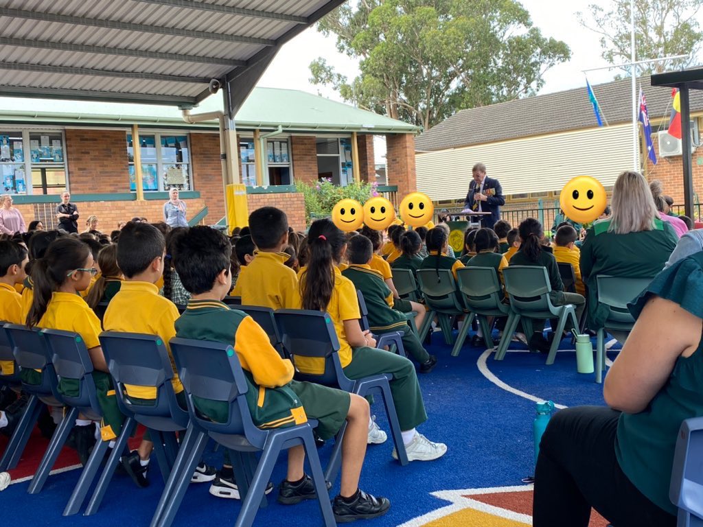 Michelle Lam tweet media