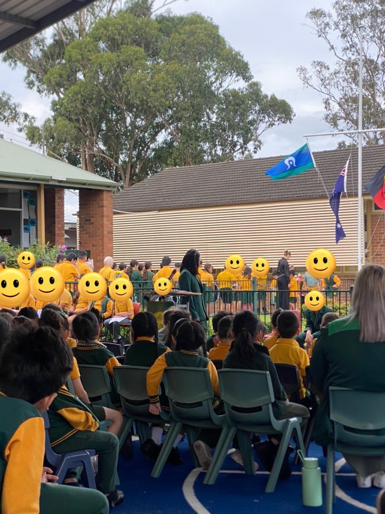 Michelle Lam tweet media