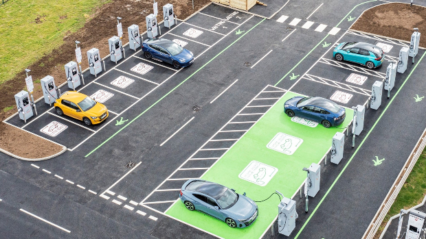 MobilityPlaza's tweet photo. InstaVolt launches its largest charging hub in the UK.
https://t.co/sAvATkYCI9 https://t.co/fysfjydj9i