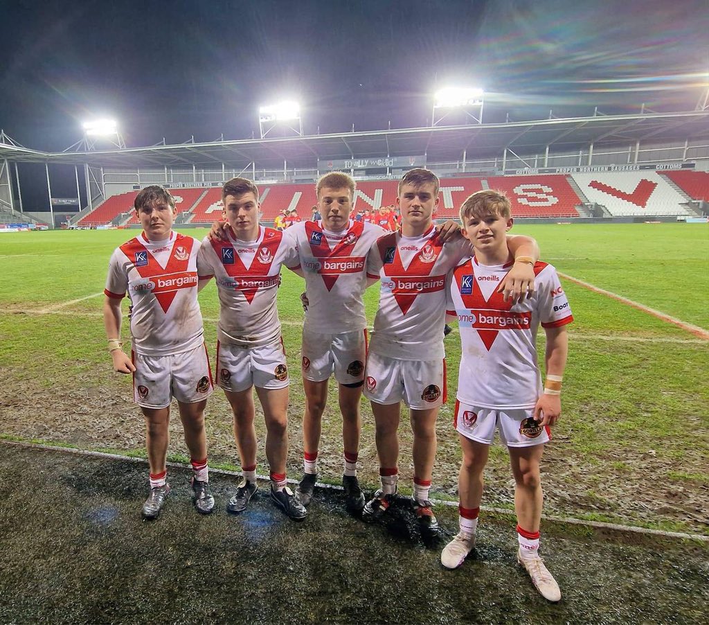 westgates_eth's tweet photo. Well done last night lads 🏉🔴⚫️ https://t.co/K6rioONwfJ