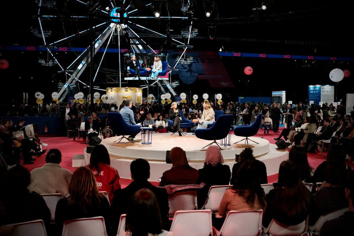 Jolimoiparis's tweet photo. 💬"L'entrepreneuriat, c'est un marathon. La clé de la réussite c'est de bien s'entourer."

@IsabelleRabier, fondatrice de @Jolimoiparis, est sur la scène de #GoEntrepreneurs avec @FILLY_Laure de @BNPParibas pour parler des enjeux et des défis de l'entrepreneuriat féminin. 📸 https://t.co/olH30O1rIb