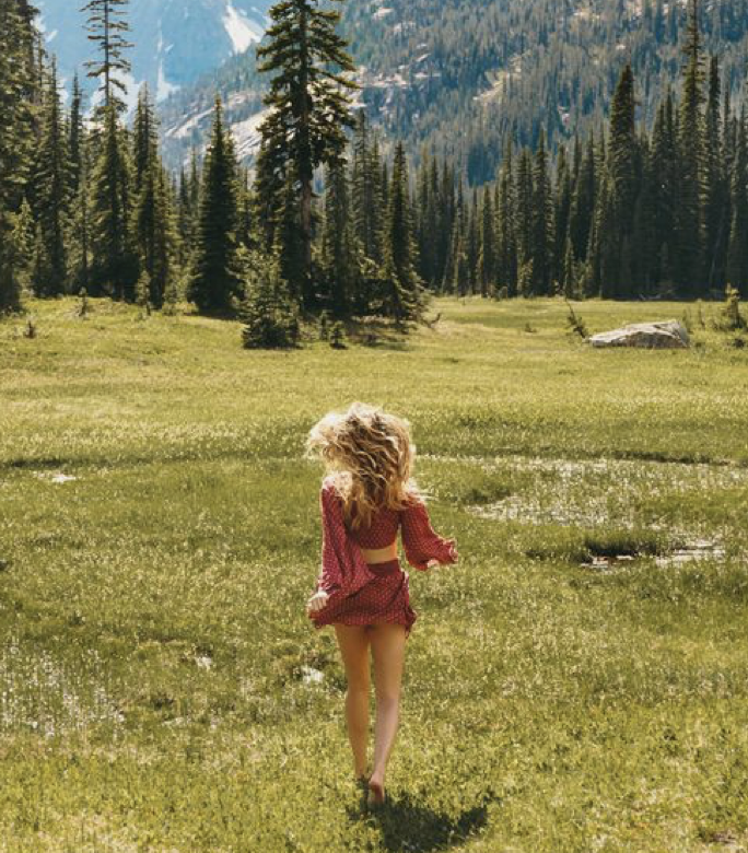 AlpacaAurelius's tweet photo. ya'll feel free to make your girl work to split everything with you 50/50

I'll be getting rich so that my wife can frolic in fields, lie in the sun, pick oranges, milk our cows, focus on creative endeavors, become an ethereal feminine Goddess that spiritually protects us https://t.co/ssIeoFZRbu