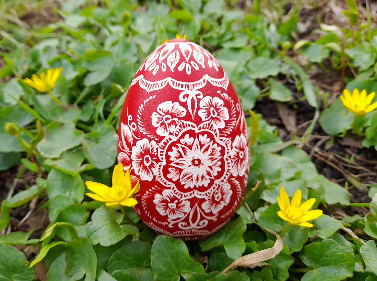 TeatrNarodowy's tweet photo. Z okazji zbliżających się świąt Wielkanocy życzymy wielu spokojnych chwil, spotkań wypełnionych uśmiechem, życzliwością i otwartością na drugiego człowieka.

Radosnej Wielkanocy!

Zespół Teatru Narodowego https://t.co/5Euz32Iuml