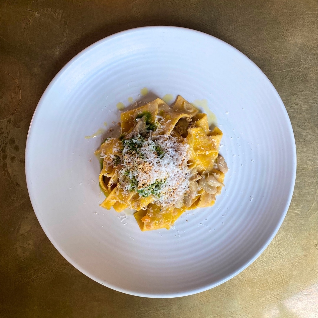 Pappardelle with a ragu of slow cooked rabbit, cannellini beans & basil pesto. The perfect dish for Easter.

Available in London now.
‌
#restaurantslondon #fitzrovia #london #thisislondon #eaterlondon #londonfoodscene #londonfood #infatuationlondon #londonist #londonbar #cincin