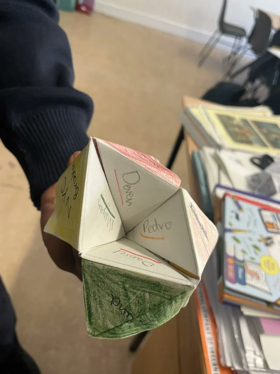 StBricins's tweet photo. Throwback to last week when our sensational second years created some idea generators in English. This wasin preparation for their short story work. #WriterAtWork #English https://t.co/TzerxhnVIF