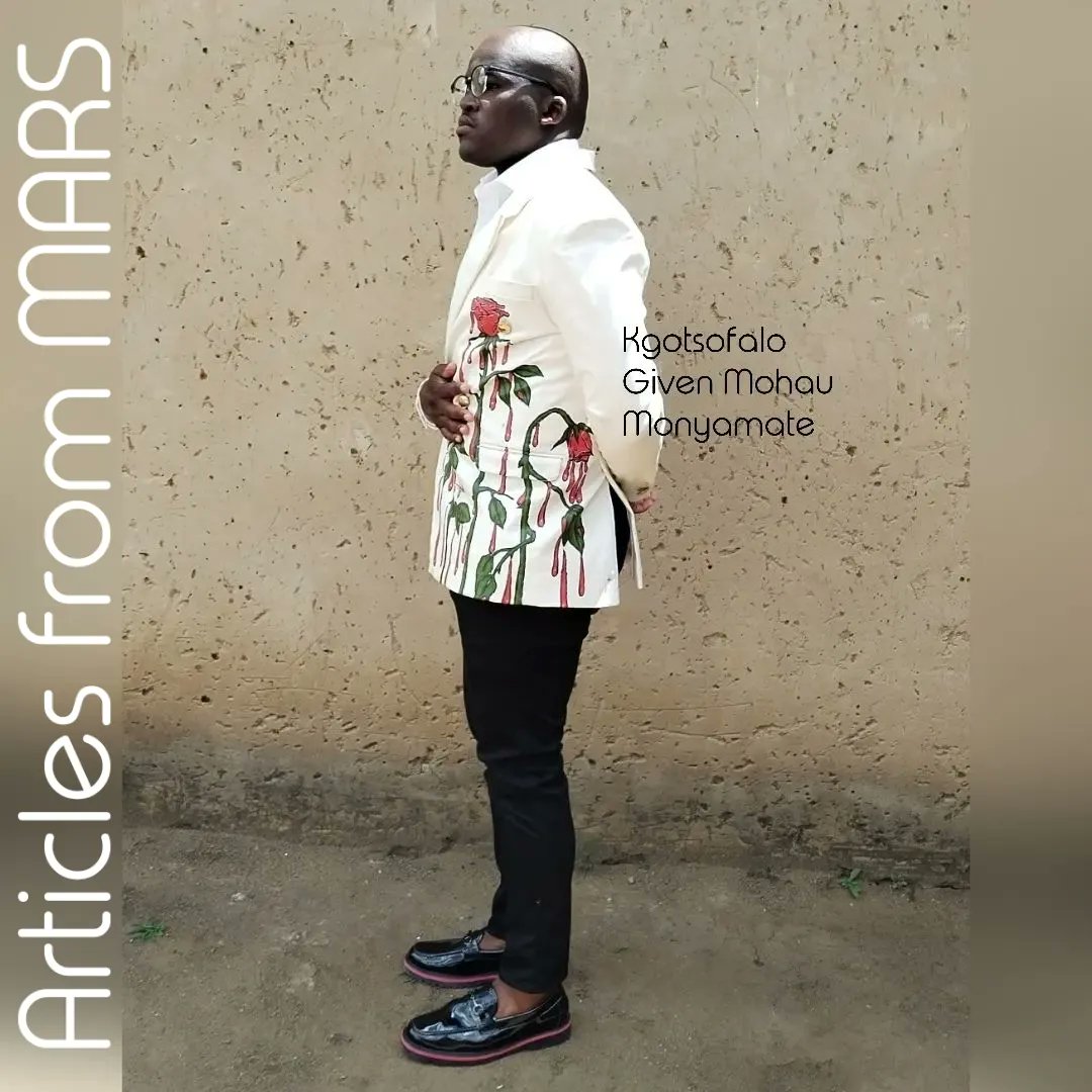 MARS_is_dope's tweet photo. Suit: Handpainted Canvas Jacket and Chino side button stand slim-fit pants 🌹. https://t.co/xWePKFcepf
