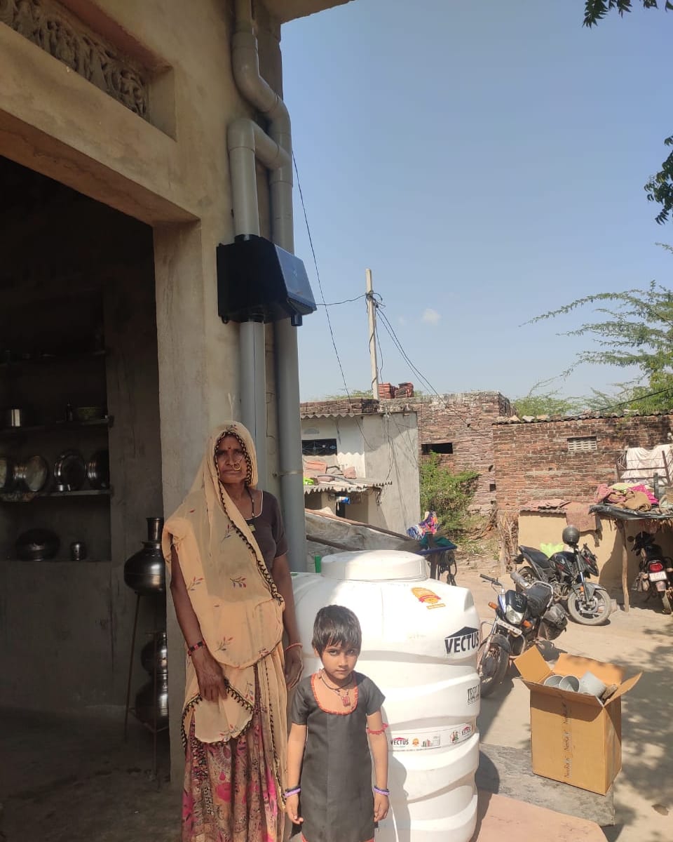 ShrushtiEnviro1's tweet photo. Neerain installation
#rain #RechargeWater #RechargeRain #Water #WaterForLife #waterharvesting #WaterConservation #savewatersavelife #Sustainability #ecofriendly #watercrisis #greenbuilding #GroundWater #Neerain #NeeRainFilter #rainwater #WaterInnovation #watermanagement #mep https://t.co/swXVifYxmT