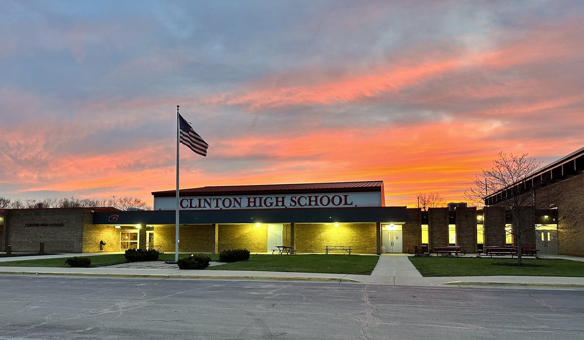 Clinton Community Schools (@ccsredwolves) on Twitter photo 