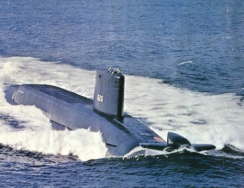 JPR_SSN804's tweet photo. @BigWyo626 @USN_Submariner Ahh then #41ForFreedom Lafayette Class (SSBN-626) and Madison Class (SSBN-631) my father was a Mechanical Engineer at Bettis Westinghouse Submarine Refueling and oversaw a lot of S5W refuelings including boomers.  Interesting 626 still around as MS-626 at Nuclear Power School https://t.co/pI5fVU03XA