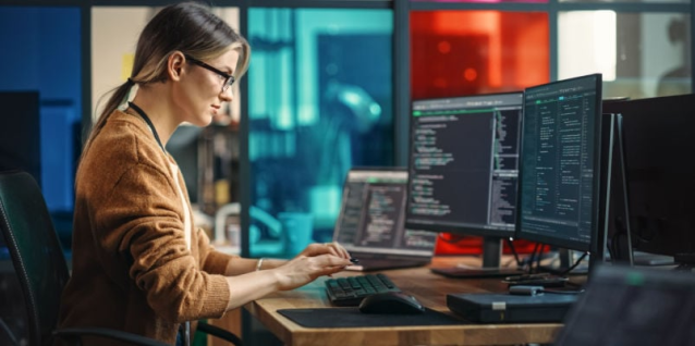 Mullane4Tim's tweet photo. Career opportunities for women to explore in the #technology field are abundant. See this post for strategies that can help women in tech forge the career path they want. https://t.co/7mvMOw99yU https://t.co/ElpHTjjv1J
