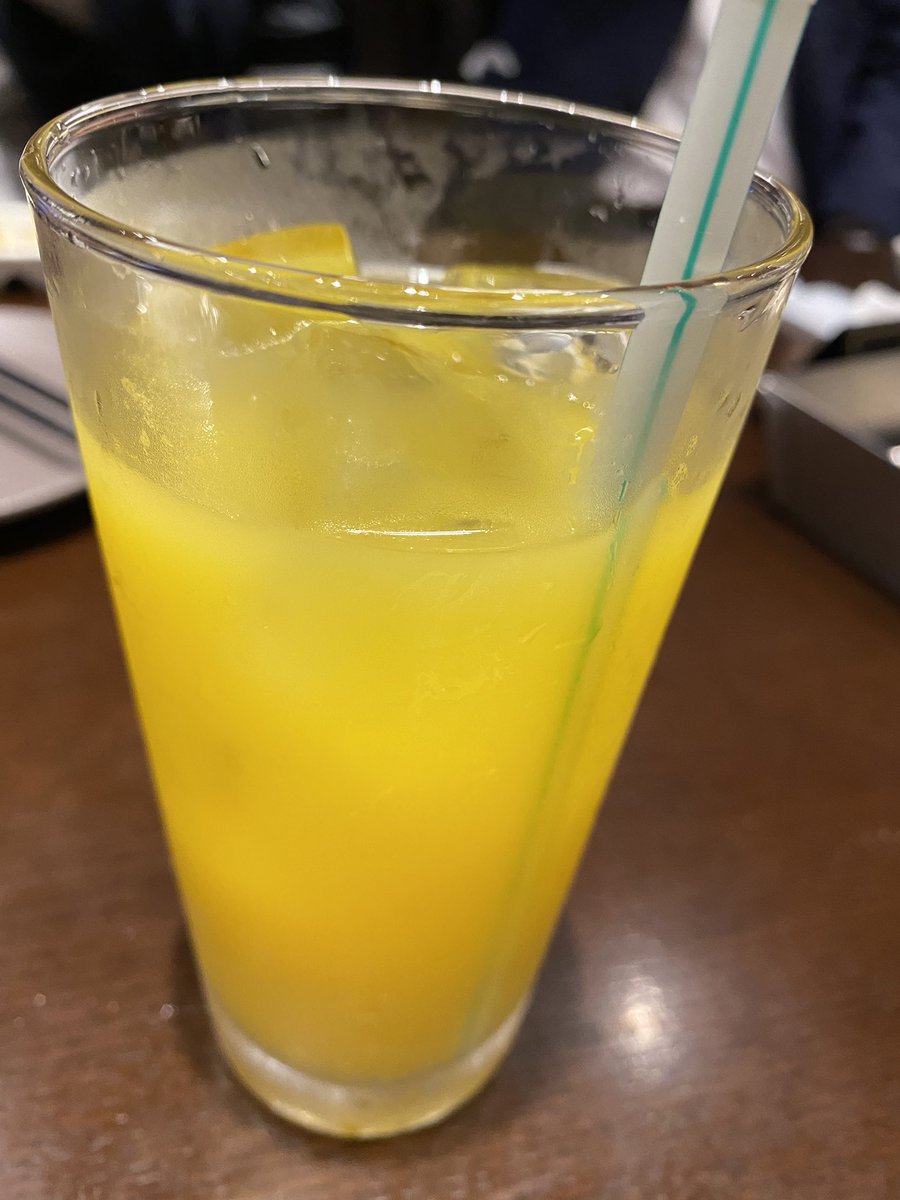 酒 は ダメ なんで オレンジ ジュース ください