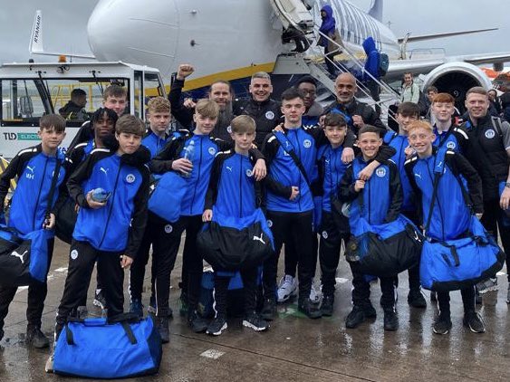 Good luck to are Oliver an the boys in Sicily #upthetics 💪🏻⚽️🇮🇹💙 @LaticsOfficial