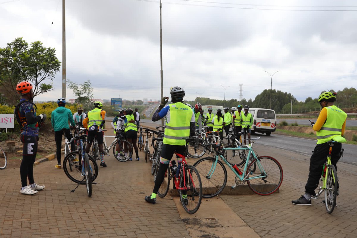 ikokay_africa's tweet photo. Cycling for environmental wellness official flag off, all roads leads to @Meru_county #ChekiTubonge #Meru #EasterWeekend #MentalHealthKenya #JazaMiti #environmentalchampions https://t.co/yJc6TFUoFi