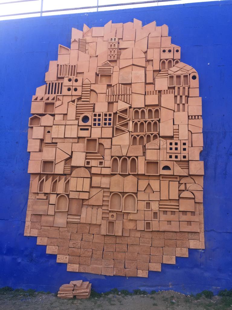 📌Doppio Click
⏱12.40
Nella puntata odierna storie di rinascita e di riscatto. Uno sguardo anche al quartiere Librino di Catania per la Porta delle Farfalle #venerdisanto #resurrezione