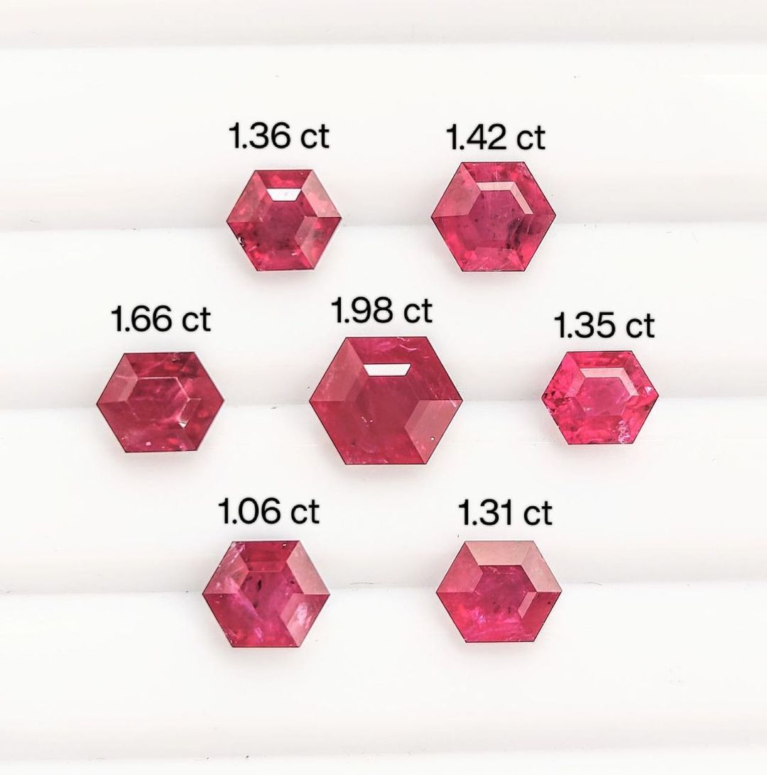 TREND ALERT! Our company is known for creating what's impossible; Rubies are the king of colored gemstones and we created the shape that is NOT easy to do. The most trending shape with the most popular color. Wholesale only 🙏

#ruby #wholesalegemstones #hexagon #rubygemstone