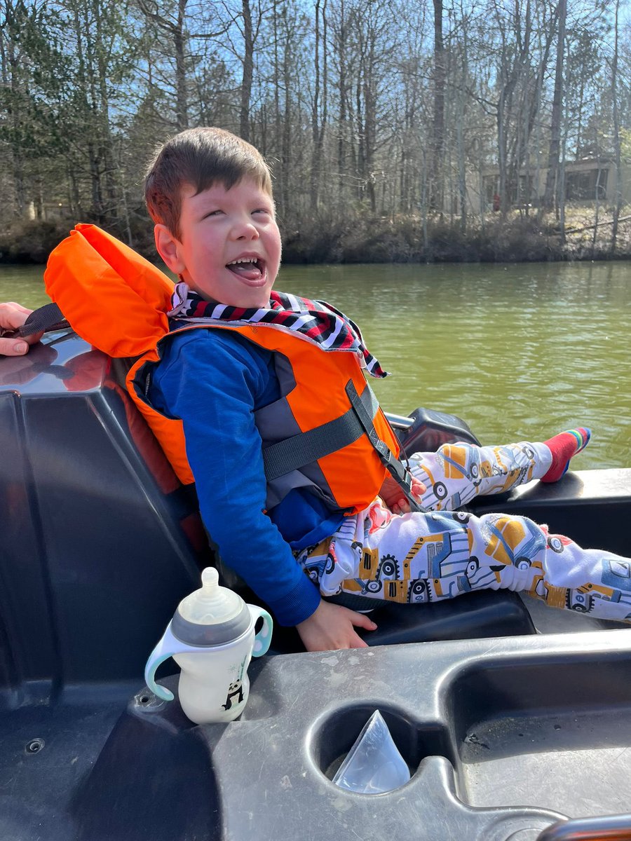 Meet Pedalo Captain Kall 

He isn’t the best pedaller and he will navigate you straight into the weeds, but makes up for it with that big smile 

#accessibility #inclusion #pmld