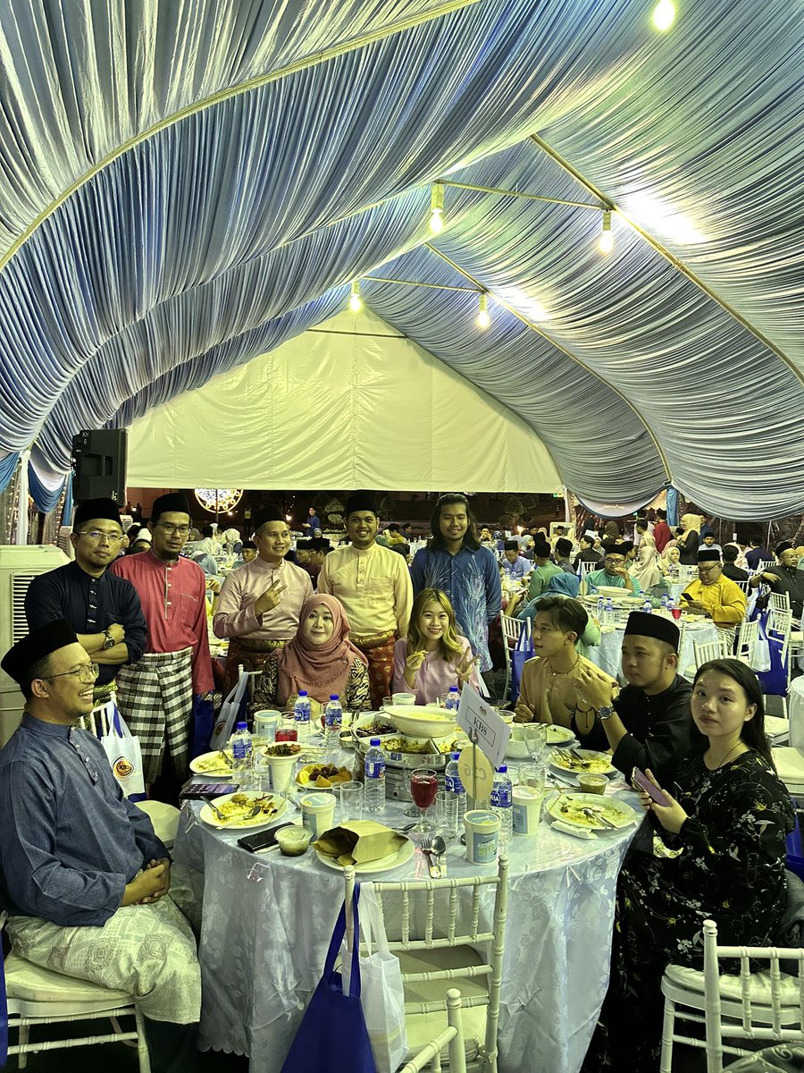 5 April 2023, Rabu

1. Jemputan Majlis Berbuka Puasa YAB Perdana Menteri bersama Mahasiswa, Belia dan Komuniti Sukan yang mewakili YOU4WP. 

2. Hadir ke Mesyuarat AJK Pemuda UMNO Bukit Bintang Bil. 1/2023. 

#anakmudabandar 
#you4wp
#pemudabukitbintang 
#gerakbersama