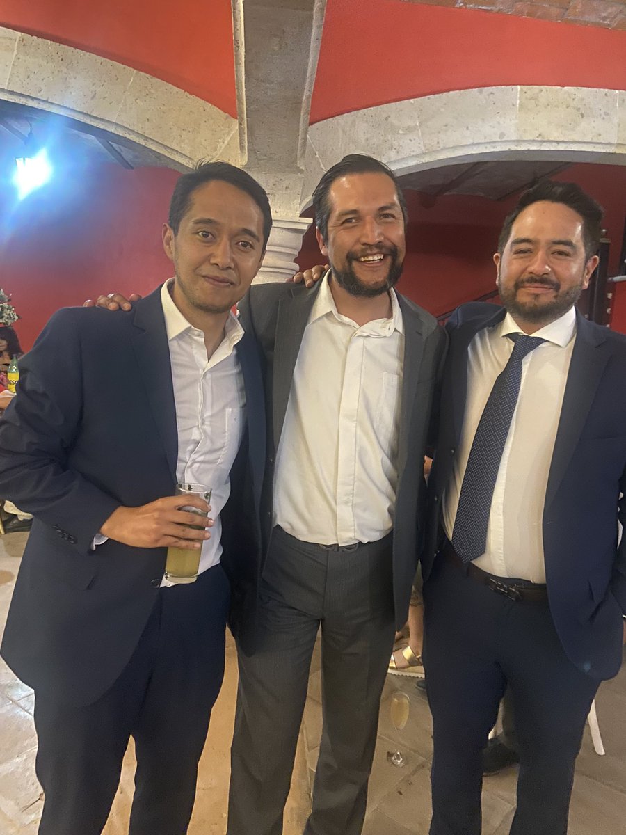 ferchiw's tweet photo. Grandes amigos @MValenzC, grandes pláticas https://t.co/nwQE08nbUt