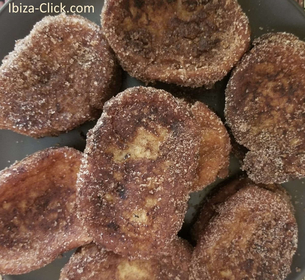 IbizaClick's tweet photo. ¿Preparamos unas torrijas?
https://t.co/vbmxihITYs

Estas fechas piden torrijas. Muy relacionadas con la Semana Santa y la Pascua, la elaboración de este tradicional postre, de origen humilde,  es sencilla...

#torrijas #IbizaChef #receta #SemanaSanta #Pascua #IbizaClick https://t.co/W3IJYdMoIs