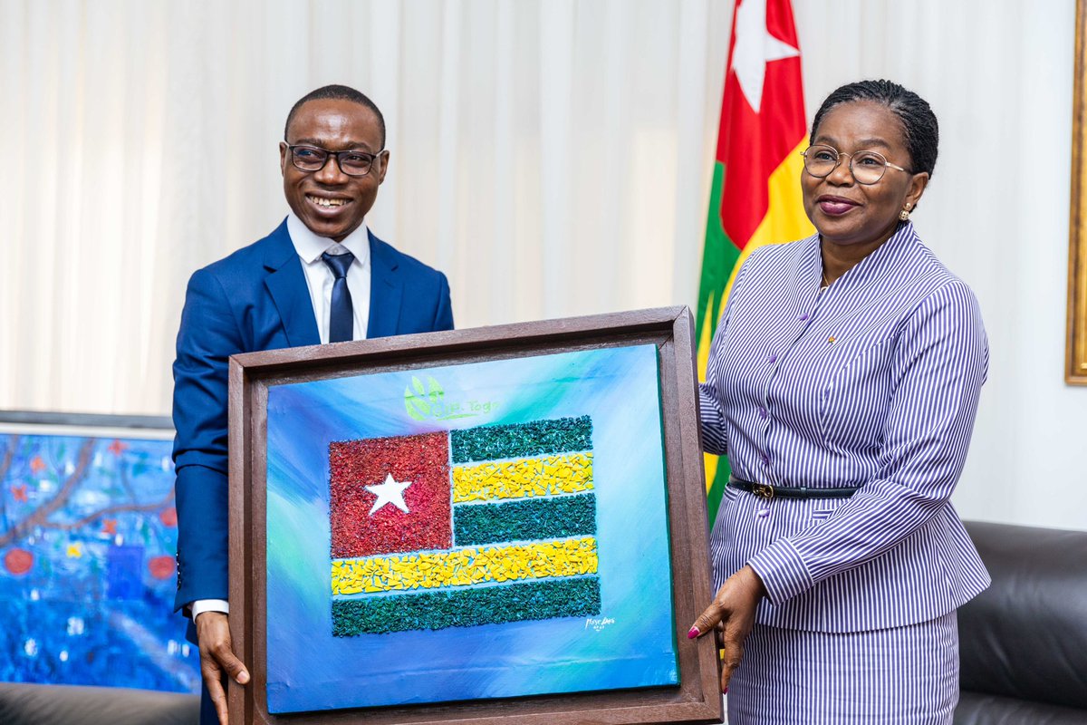 Bravo à M G. Bemah, promoteur  de  GIP Togo, une start-up spécialisée dans le recyclage des déchets plastiques, pour le 1er prix du concours Afri-Plastics Challenge. 
Avec ce prix de plus de 700 millions de FCFA, il va moderniser sa structure et créer plus de 20 000 emplois.