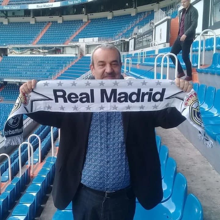 SibSibov's tweet photo. HALA MADRID🤍⚪ https://t.co/g2SF8ue6ZM