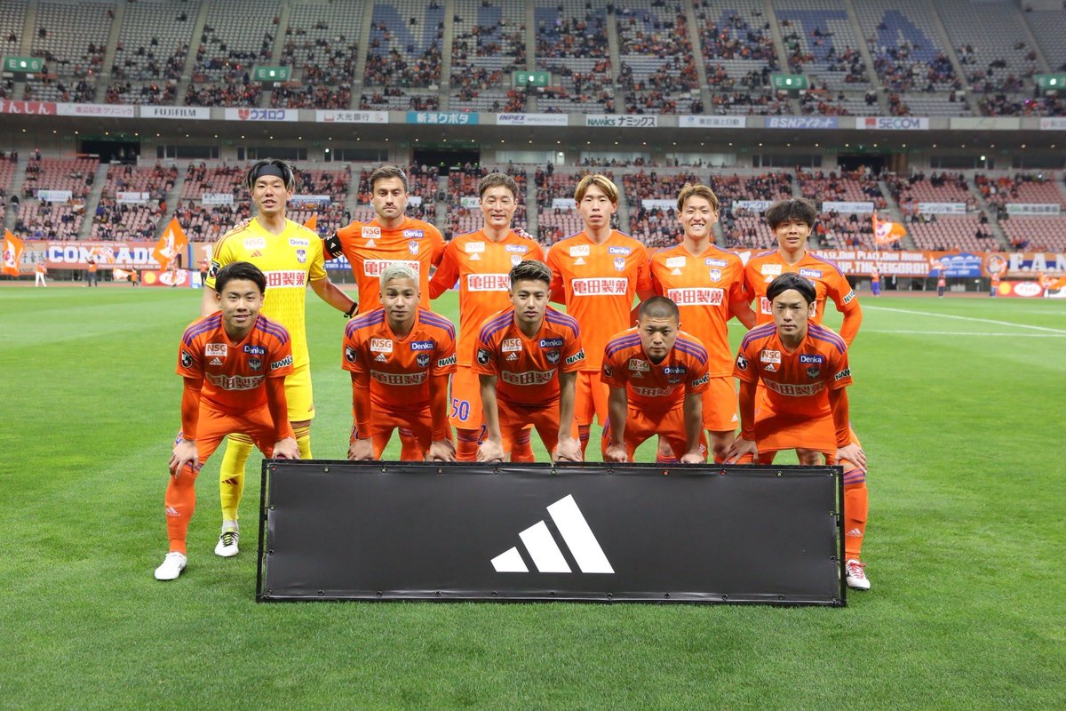  Foto zu 秋山裕紀 on Twitter: "ナイターにも関わらず熱い応援ありがとうございました！🙏" 