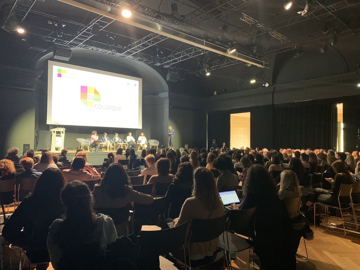 👋 Rendez-vous en fin de matinée <a href="/InterElles/">Cercle InterL</a> pour une intervention de <a href="/JulieBODIN1/">Julie BODIN</a> qui animera des échanges pour mettre en avant le lien entre #mixité et développement #durable