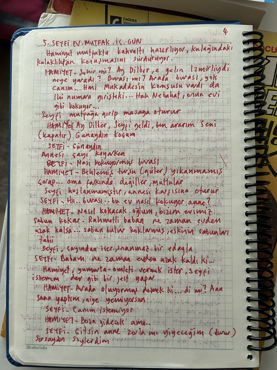 Görsel, #Bozkır ın ilk bölüm senaryosundan bir sayfa, elle yazıyorum işlerimi, bu sayfayı Temmuz 2021'de yazdım, neredeyse iki yıl sonra bugün sezonu bitirmiş oluyoruz. Çok soruluyor ve sorulacağı için yazayım, yeni sezon olur mu bilmiyorum. Memleket madden krizde +++