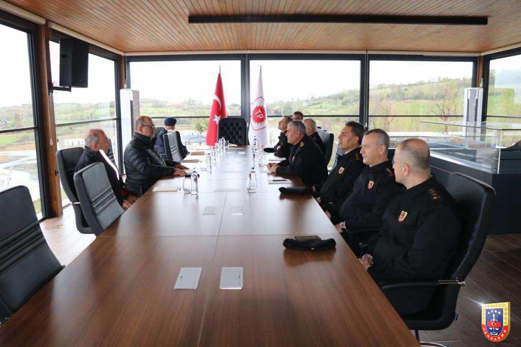 Jandarma Genel Komutan Yardımcımız Orgeneral Ali ÇARDAKCI, Zonguldak-Filyos TPAO bölgesinde alınan güvenlik tedbirlerini yerinde denetleyerek incelemelerde bulunmuştur.