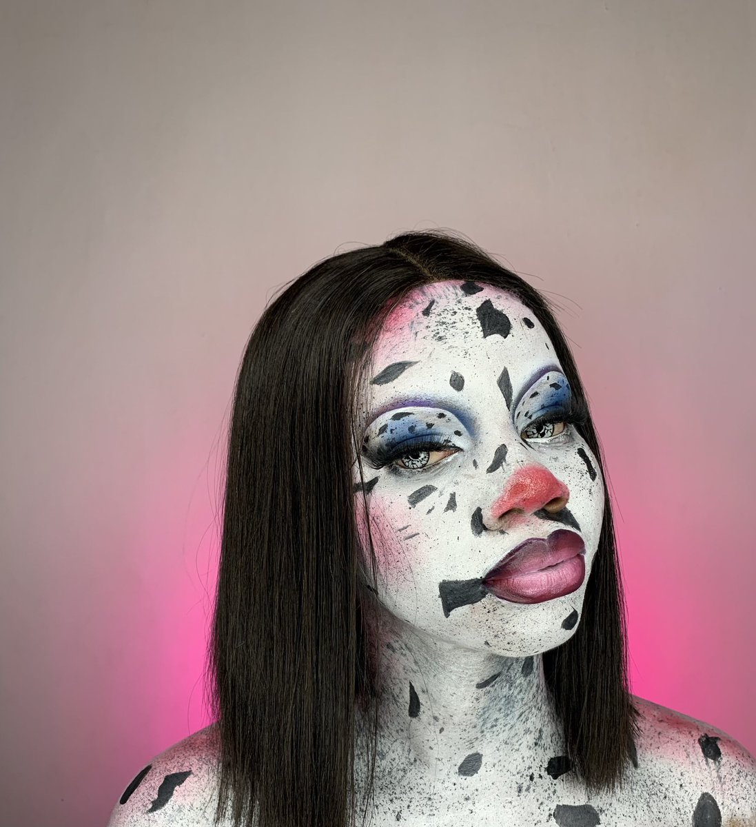 Eronxshaddy's tweet photo. Unapologetically speaking, I am one of the top 5 makeup artist you should meet and work with from twitter before you die. 
My work is #timeless 
And I’m available for bookings https://t.co/Drw3FEKmMm