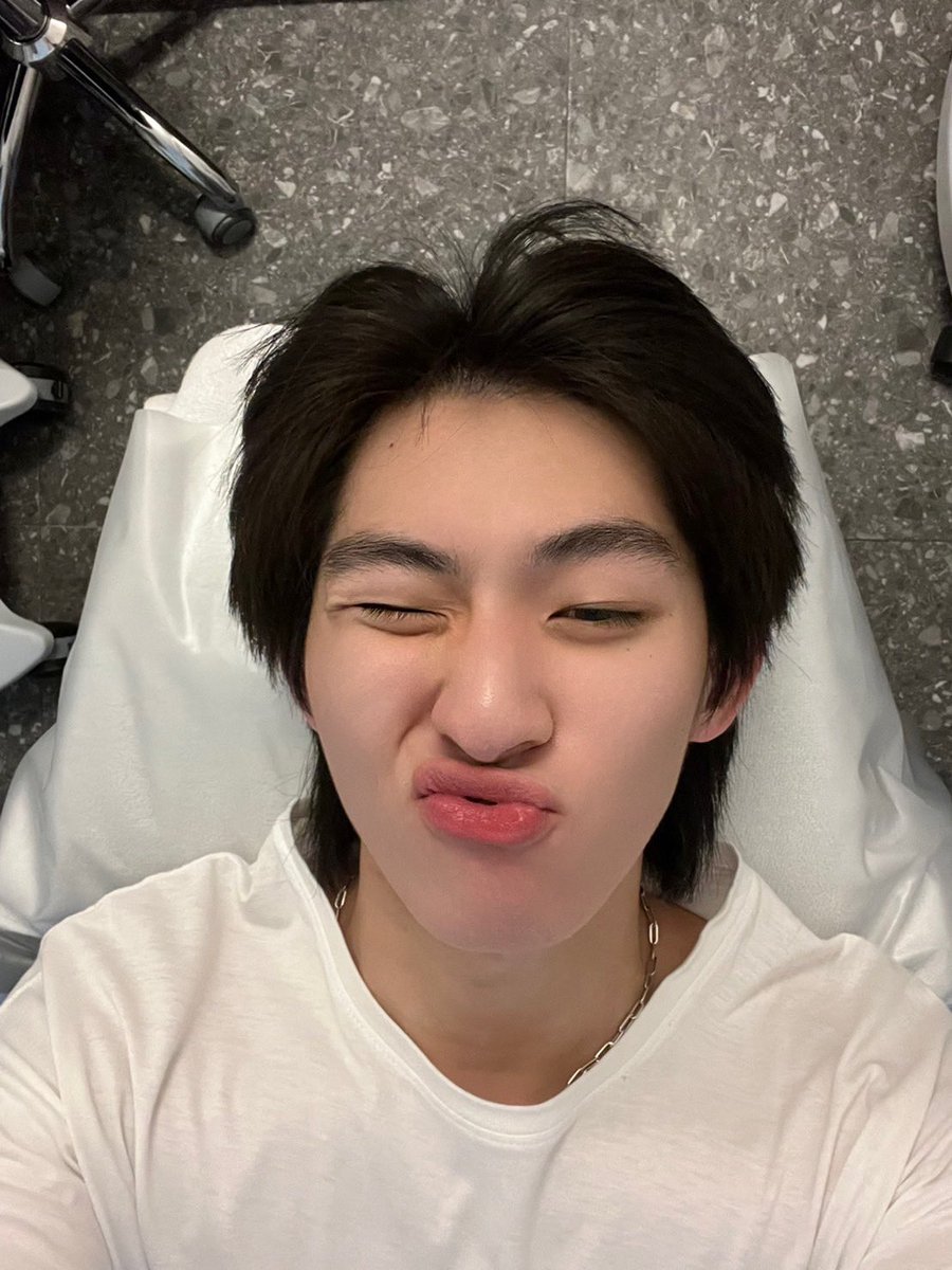 Kong.Jiro tweet media