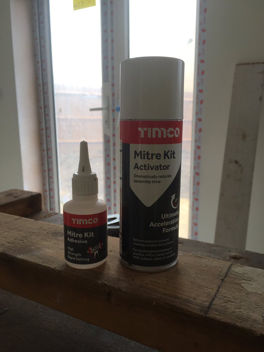 KSkwiz's tweet image. Unlike most #Timco products I will never use this mitre kit again. It just won’t stick.
